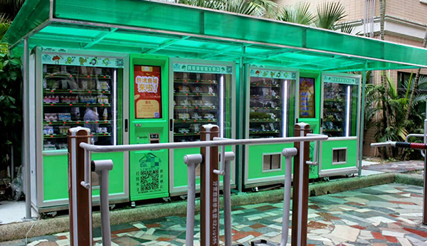 無人超市與智能售貨機(jī)相比，誰更具有優(yōu)勢(shì)？